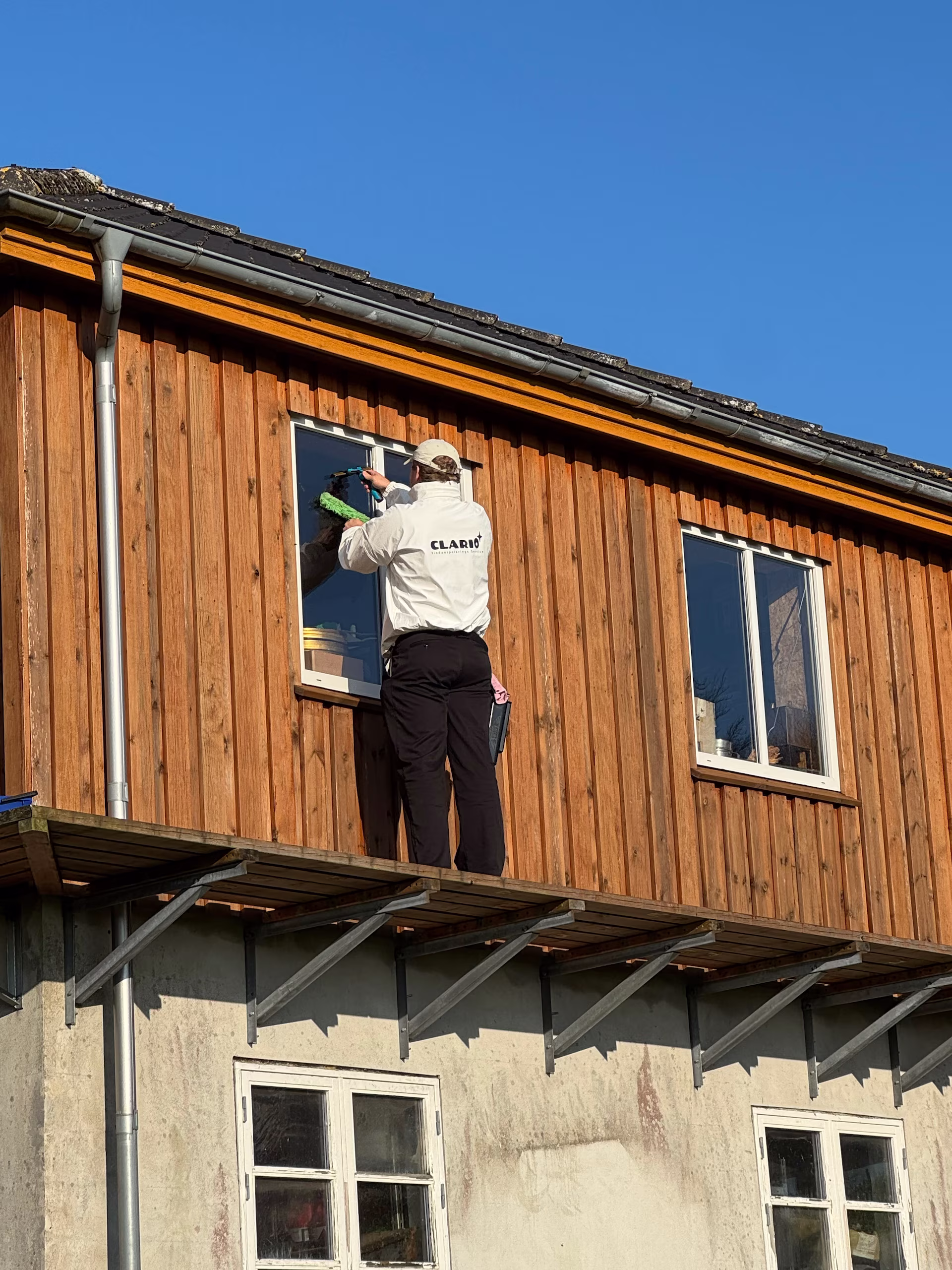 Vinduespudsning i Bække - lokal service i Vejen omegn